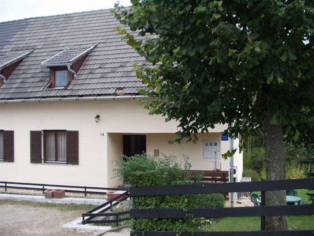 Готель House Spehar Селище Дрежницько Екстер'єр фото